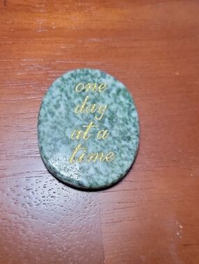 Tree Agate Crystal Worry Stone "One Day At A Time" (1)